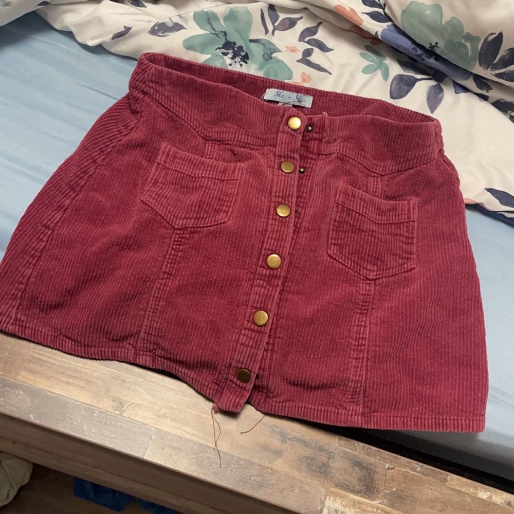 Boutique skirt, dark red color, size medium